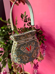 Customizable Matching Potli Bags – Perfectly Paired with Your Shoes. Customizable Matching Potli Bags – Perfectly Paired with Your Shoes.