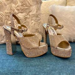 Gigi Silver Trendy Block Heels for Anytime Party Gigi Silver Trendy Block Heels for Anytime Party