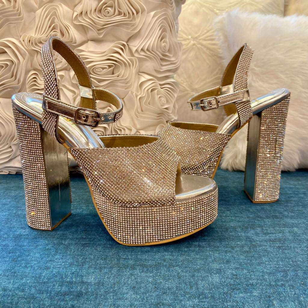 Gigi Silver Trendy Block Heels for Anytime Party Gigi Silver Trendy Block Heels for Anytime Party