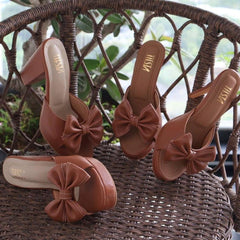 THE BOW I Tan Block Heels I Tiesta Shoes THE BOW I Tan Block Heels I Tiesta Shoes