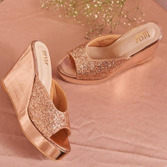 Wed in Wedge (Rose Gold) Wed in Wedge (Rose Gold)