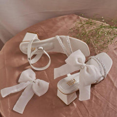 Fairy Tale White Bow Shoes with Silver Embroidery - Cinderella Vibe Fairy Tale White Bow Shoes with Silver Embroidery - Cinderella Vibe