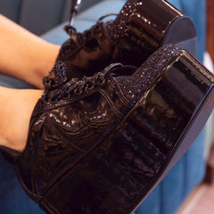 Begum (Black) Begum (Black)
