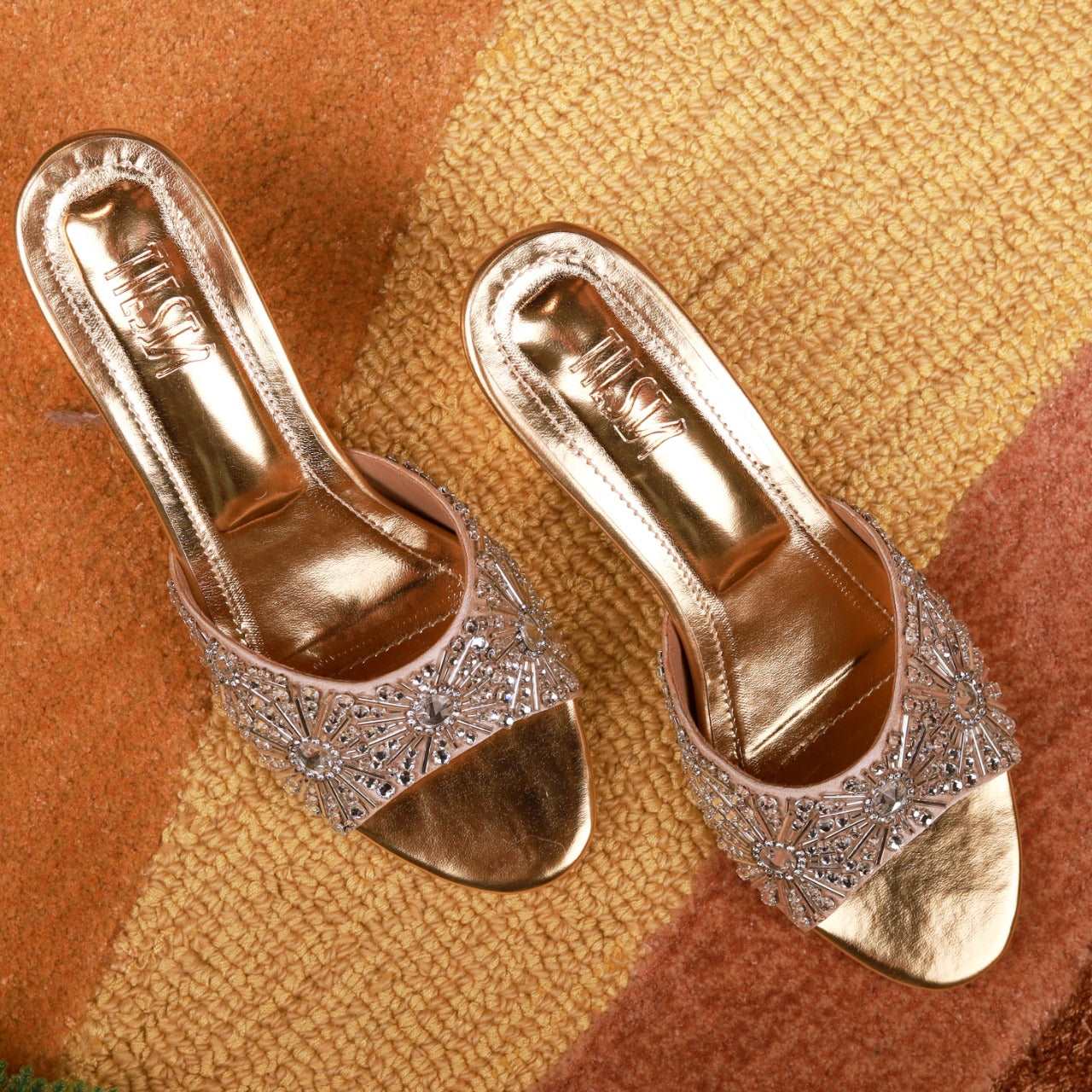 Cut Dana (Gold Silver Embroidered Bridal block Heels) Cut Dana (Gold Silver Embroidered Bridal block Heels)
