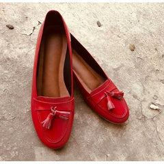 Tasseled (Red) Tasseled (Red)