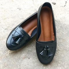 Tasseled (Black) Tasseled (Black)