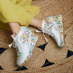 White Star Embroidered Bridal Sneaker Wedges - Customized Wedding Shoes | Tiesta White Star Embroidered Bridal Sneaker Wedges - Customized Wedding Shoes | Tiesta