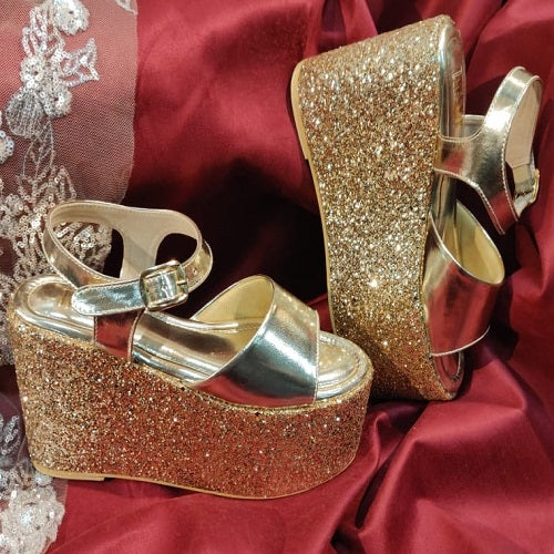 Wed in Wedge (Gold) - Main Image