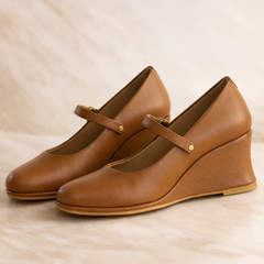 Classic Tan Wedge Pumps – Everyday Chic & Comfortable Footwear