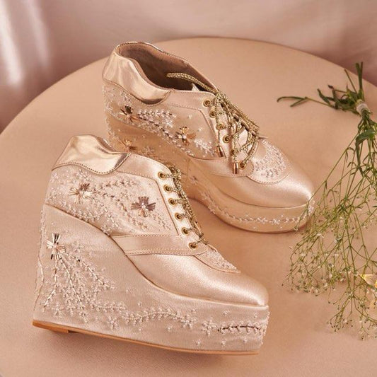 Customizable 4-Inch Cushioned Heels with Gold & Silver Embroidery | Stylish & Comfortable