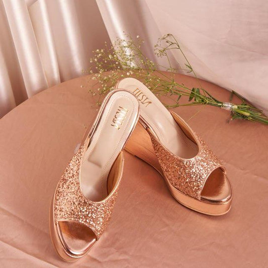 Wed in Wedge (Rose Gold)