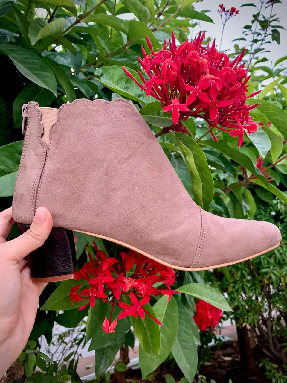 Blush Boots (Winter Shoes Blocks ankle Length Boots)