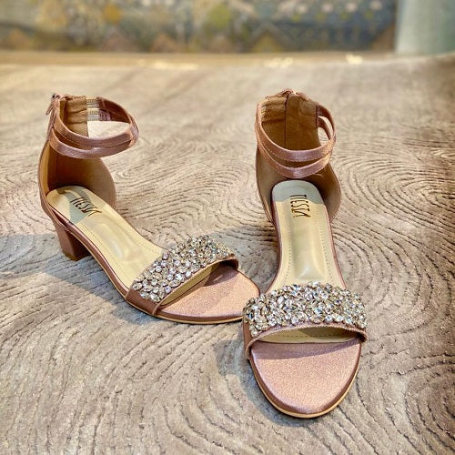Buy Stepee Stylish Fancy Trendy and Comfortable Gold Heel Sandals for Women  & Girls - Wedges | Heeled | Sandals | Block heel | Casual | Formal Online  at Best Prices in India - JioMart.